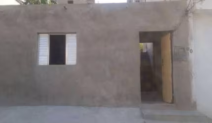 Casa com 1 dormitório à venda por R$ 150.000,00 - Jardim São Bernardino - Suzano/SP