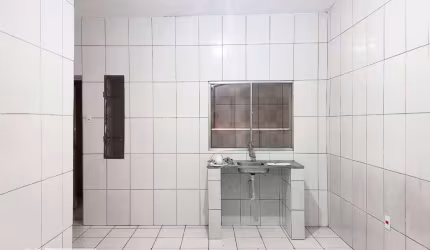 Casa com 1 dormitório para alugar, 40 m² por R$ 1.101,61/mês - Vila Monte Santo - São Paulo/SP