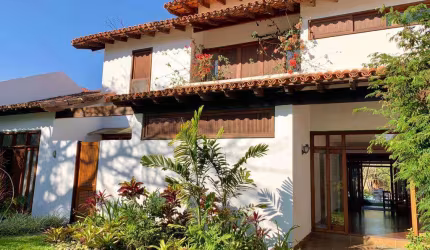 Casa com terreno de 1000m² na Barra da Tijuca