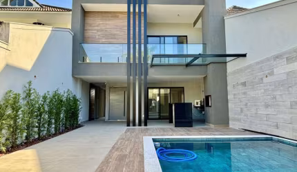 Casa Contemporânea à Venda na Barra da Tijuca