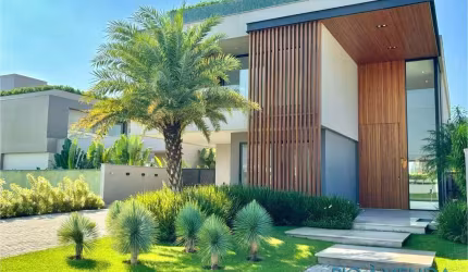 Casa nova à venda no Alphaville Barra da Tijuca