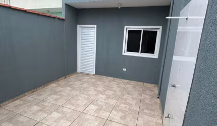 OPORTUNIDADE A POUCOS METROS DO MAR
