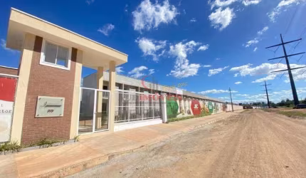 Casa em condomínio fechado à venda no Passaré