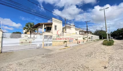 Agende sua visita com um de nossos corretores.