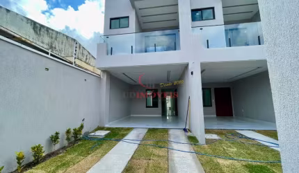 Casa duplex nova na Maraponga.