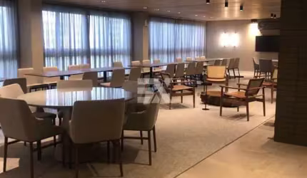 Apartamento com 2 quartos à venda na Avenida dos Dourados, 123, Jurerê Internacional, Florianópolis por R$ 2.050.000