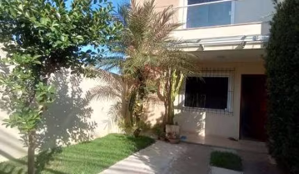 Casa para venda tem 185 metros quadrados com 3 quartos! Estrada do mendanha, bairro silvestre!
