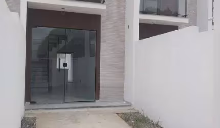 CASA JARDIM LETÍCIA! QUINTAL COM CHURRASQUEIRA E ESPAÇO PARA PISCINA. ACEITA FINANCIAMENTO BANCÁRIO!