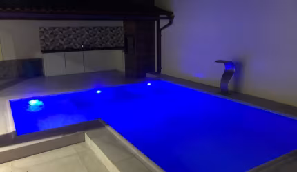 Linda casa, próximo ao Park Shopping, em excelente bairro!