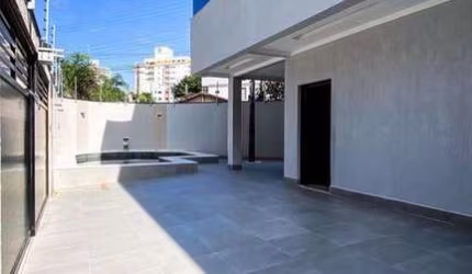 Sobrado Residencial à venda, Caiçara, Praia Grande - SO0030.