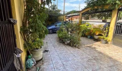 Sobrado Residencial à venda, Caiçara, Praia Grande - SO0075.