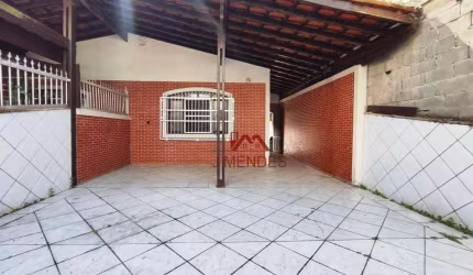 Casa com 3 dormitórios à venda, 106 m² por R$ 660.000 - Vila Guilhermina - Praia Grande/SP