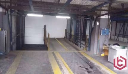 Box/Garagem à venda por R$ 15.000,00 - Centro - Santos/SP