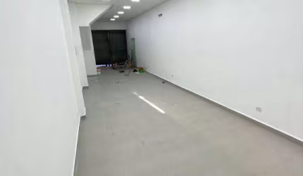 Ampla Loja Comercial Reformada para Alugar,  88m² por R$ 4.800 (PACOTE)/mês - Centro - Santos/SP