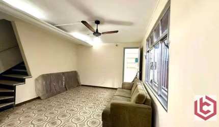 Casa com 2 dormitórios com 120m²para alugar por R$ 6.000 Residencial ou R$ 7.000 Comercial + ENCARGOS/mês - Embaré - Santos/SP