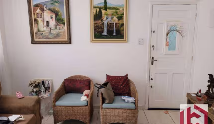 Apartamento com 2 dormitórios à venda, 60 m² por R$ 348.000,00 - Boqueirão - Santos/SP
