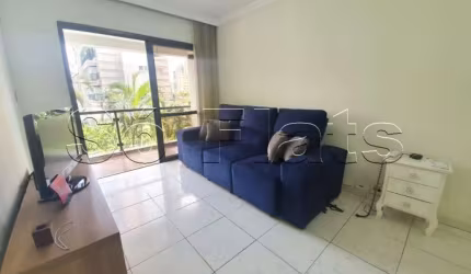 Excelente flat com 2x dorms com vista para Rua mais badalada do Itaim Bibi. Locação por hospedagem.