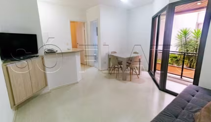 Flat Personal disponível para locação na Avenida Rouxinol e próximo do Shopping Ibirapuera.