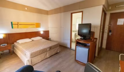 Flat disponível para locação bem localizado próximo ao Hospital São Paulo, com entrada imediata.