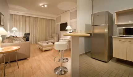 Apartamento totalmente mobiliado à venda em Alphaville.