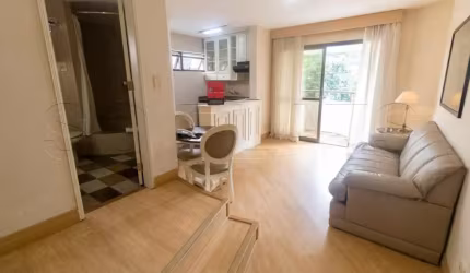 Ótimo flat nos Jardins, próximo a Paulista, disponível para locação e com entrada imediata.
