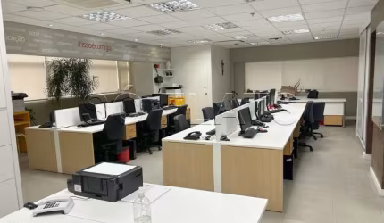 Residencial Tabapuã Office disponível para locação com 132m² e 5 vagas de garagem