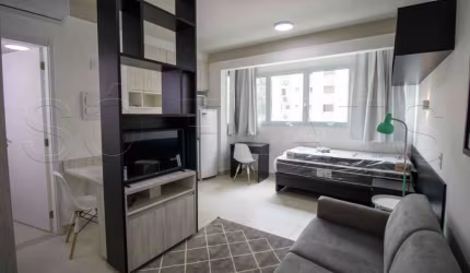 Apartamento tipo studio, muito bem localizado, Próximo ao Shopping Frei Caneca. Custo benefício.