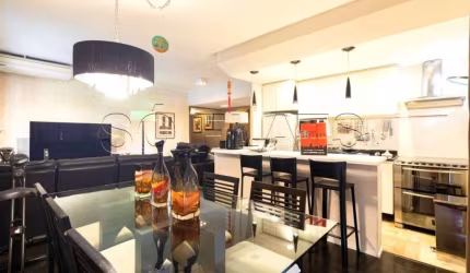 Flat no Plaza Regency disponivel para locação com 100m², 2 dormitórios e 2 vagas de garagem.
