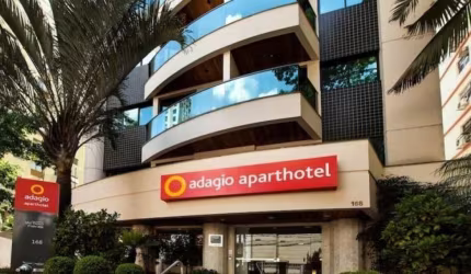Flat The Town disponível para venda com 32m², 01 dorm e 01 vaga de garagem