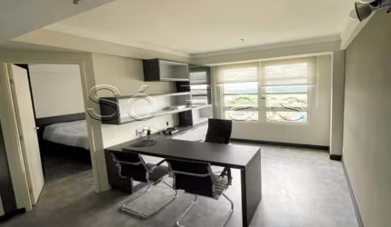 Flat em Guarulhos com fácil acesso a SP contendo 32m² 1 dormitório 1 vaga disponível para locação.