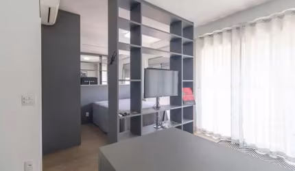 Apto disponível para locação com 1 dorm na Chácara Santo Antônio totalmente equipado e reformado.