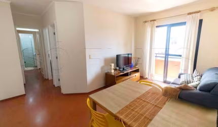 Flat no Brooklin com fácil acesso a Marginal Pinheiros, excelente localização.