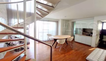 Apto no Blue Loft com 50m², 1 dormitório e 1 vaga, disponível para locação na Vila Nova Conceição.