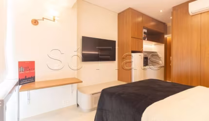 Studio disponível para locação em Moema contendo 27m² e 1 dormitório.