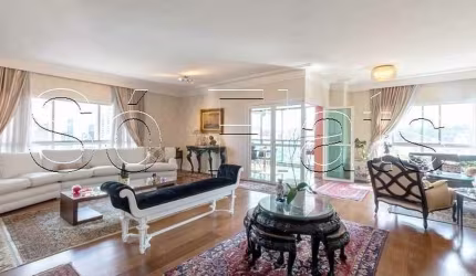 Apartamento com 530m² de altíssimo padrão à venda no Real Park.