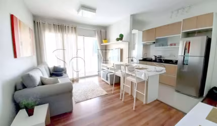 Apartamento no Brooklin, alto padrão, 51m² totalmente mobiliado.