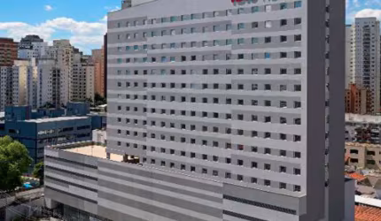 Ibis Ibirapuera exclusivo para invistimento no pool.