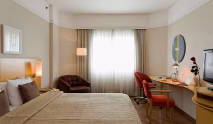 Flat no Ibirapuera com entrada imediata e sem fiador.