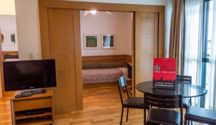 Flat com Excelente localização no Paraiso 02 Dorms 60m²
