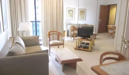 Golden Tower, flat disponível para locação com localização privilegiada no Itaim Bibi.