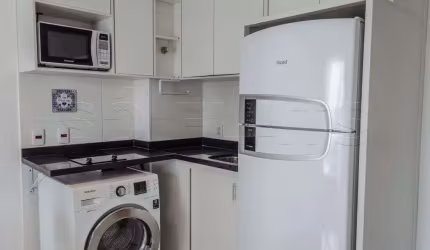 Studio com 1x dormitório na CHácara Santo Ant^nio totalmente reformado e mobiliado finamente.