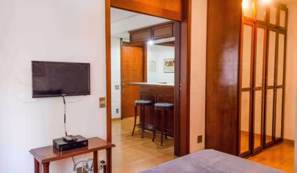 Flat para locação na Al. Lorena, prox ao Metrô Oscar Freire, Av. Rebouças e Av. Paulista