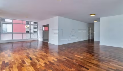 Residencial Olivais, apartamento disponível para venda com 267m², 3 suítes e 2 vagas de garagem