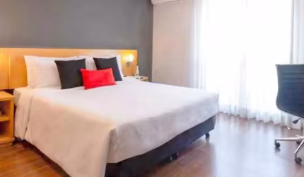 Flat mobiliado e com serviços prox a Av. 9 de Julho e Shopping Pamplona