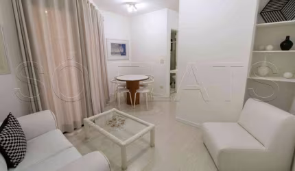Flat para locação em Moema, próximo a Av. Sto Amaro, rápido acesso a Vila Olímpia e Itaim.