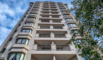 Estanconfor Moema no pool para investimento, flat alto padrão com 02 dormitório.