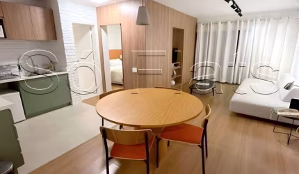 Flat no Royal Victoria Place, disponível para locação, próximo a Faria Lima e Nove de Julho.