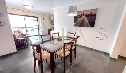 Apto no Saint Honore, disponível para locação contendo 70m², 1 dormitório e 1 vaga de garagem.
