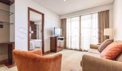 Lindo flat George V com 80m², 2 dormitório e 2 vagas de garagem disponível  no Itaim Bibi
