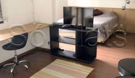 Q.I, flat disponível para locação contendo 37m², 1 dormitório e 1 vaga, bem localizado em Moema.
